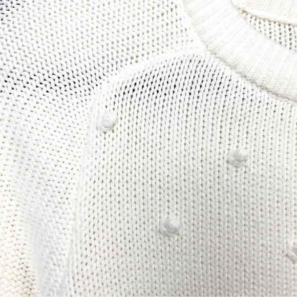 Old Navy White Knit Crewneck Sweater - Picture 5 of 10